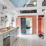 Stunning In With Kitchen *