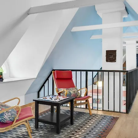 Stunning In With Kitchen Semesterbostad