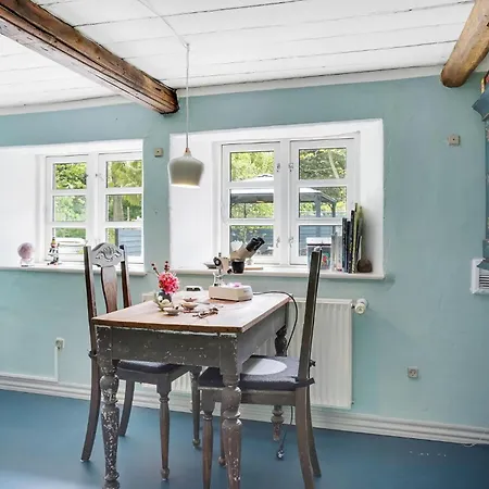 Дом отдыха Stunning In With Kitchen Хадерслев